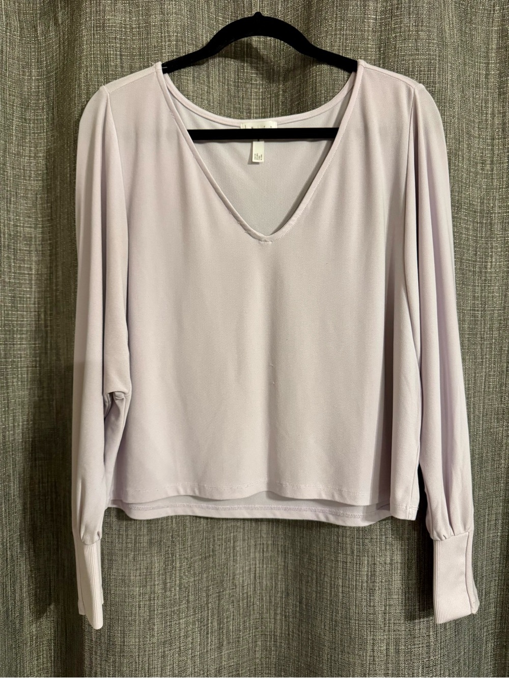 Leith Light Lavender V-Neck Long Sleeve Blouse
